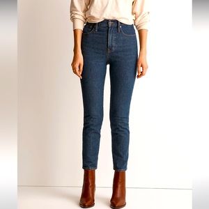 Madewell Brand The Perfect Vintage Jean in Haight Wash. Size 28.